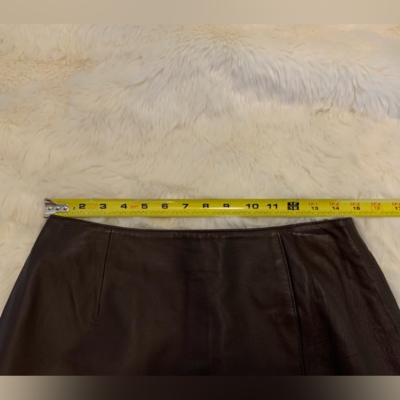 NEWPORT NEWS Brown Genuine Leather SKIRT womens size 12 Lined with Slit - Picture 6 of 8